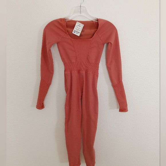 🍂NWT Free People Movement yoga bodysuit - Picture 5 of 9